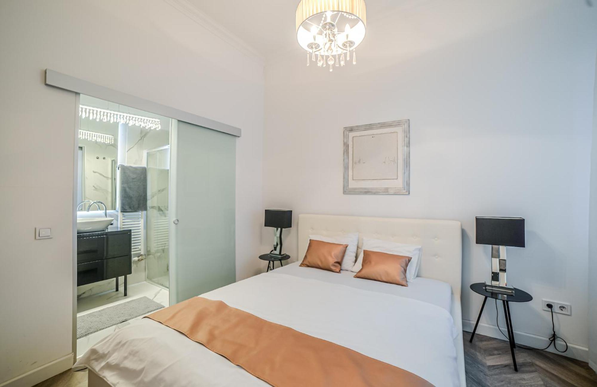 Luxury Downtown Dreams Будапешт